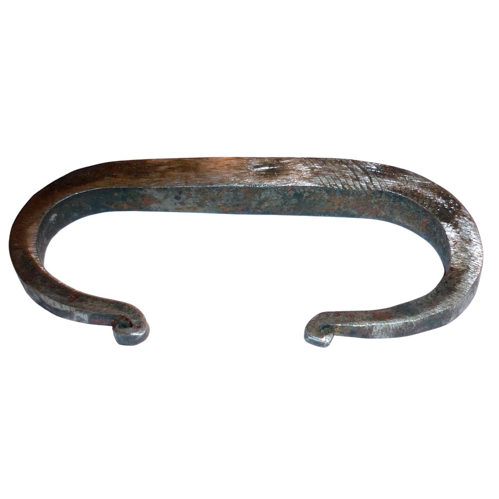 Hand Forged Steel Fire Striker C-Shape Primitive Bushcraft Flint Starter Tool